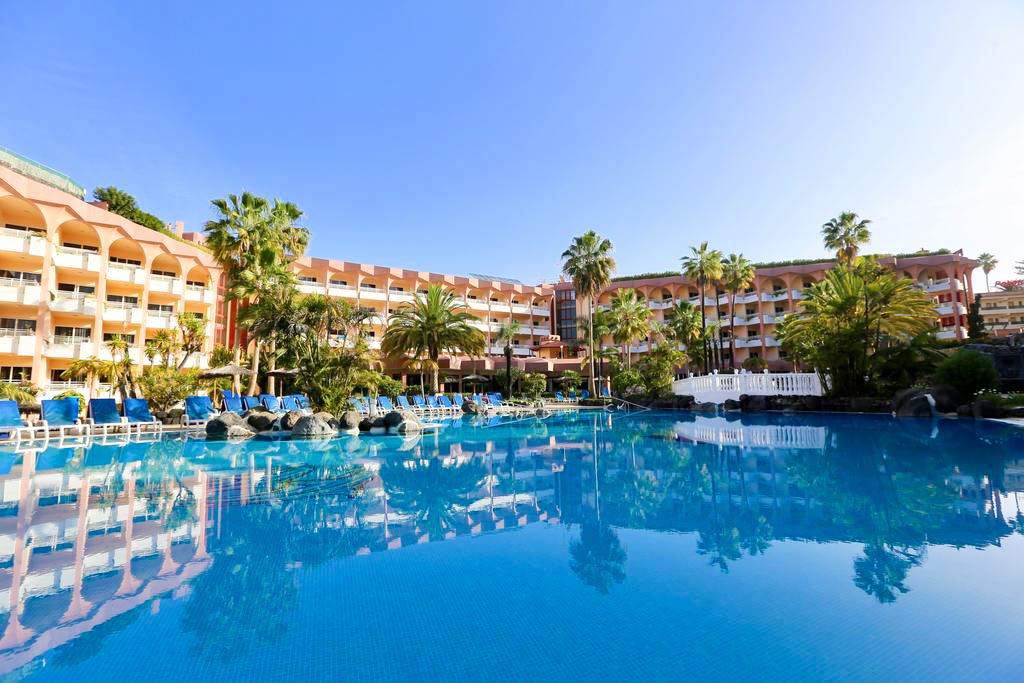 Puerto Palace
