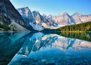 Moraine lake canada