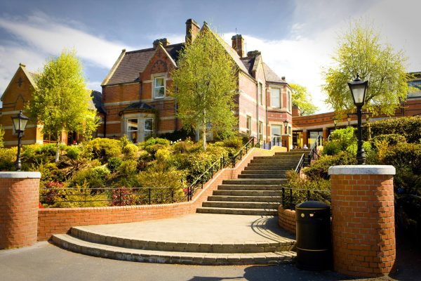 Brandon House Hotel
