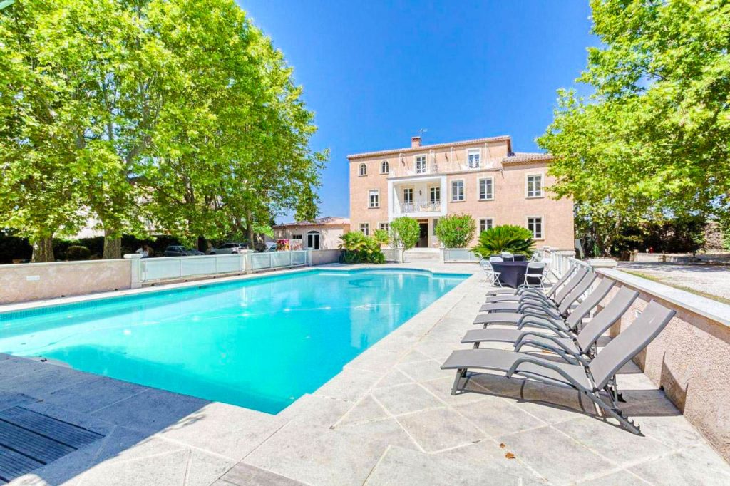 Domaine De La Nerthe- Hotel Provence Mediterranee