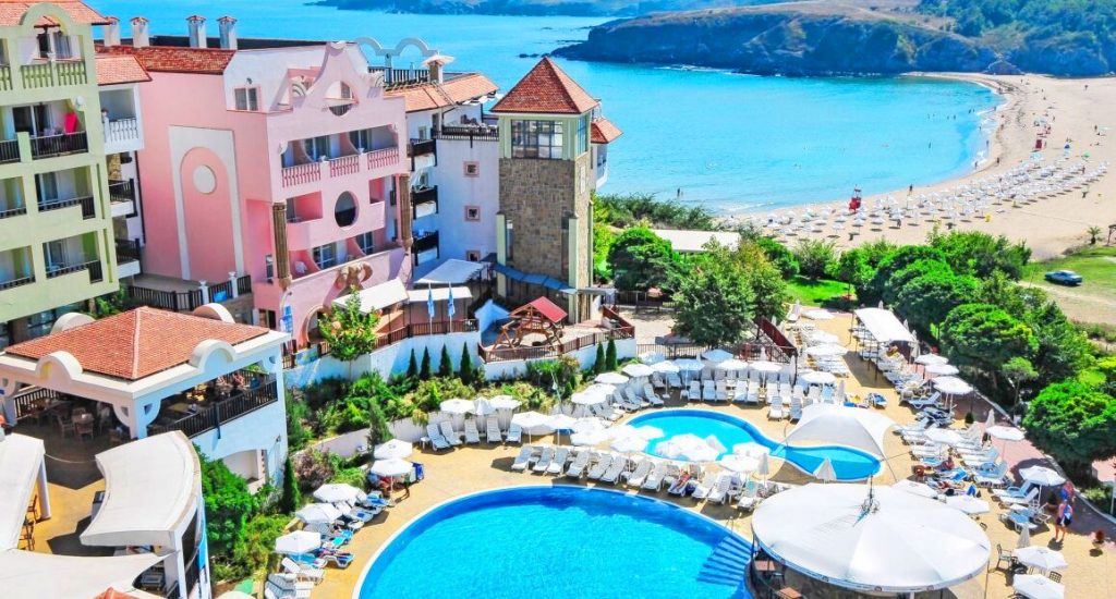 Bella Vista Beach Club