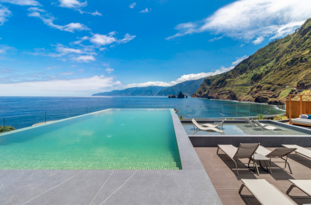 cheap hotel in Madeira