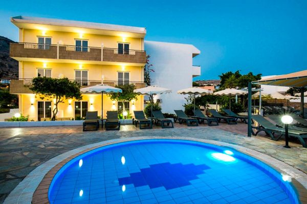 Amfitriti Hotel and Studios