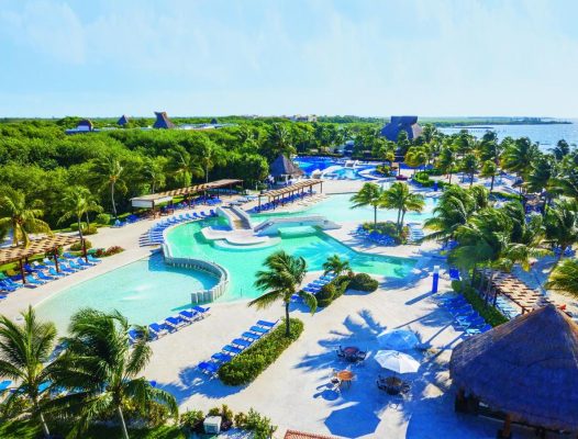 Hotel BlueBay Grand Esmeralda