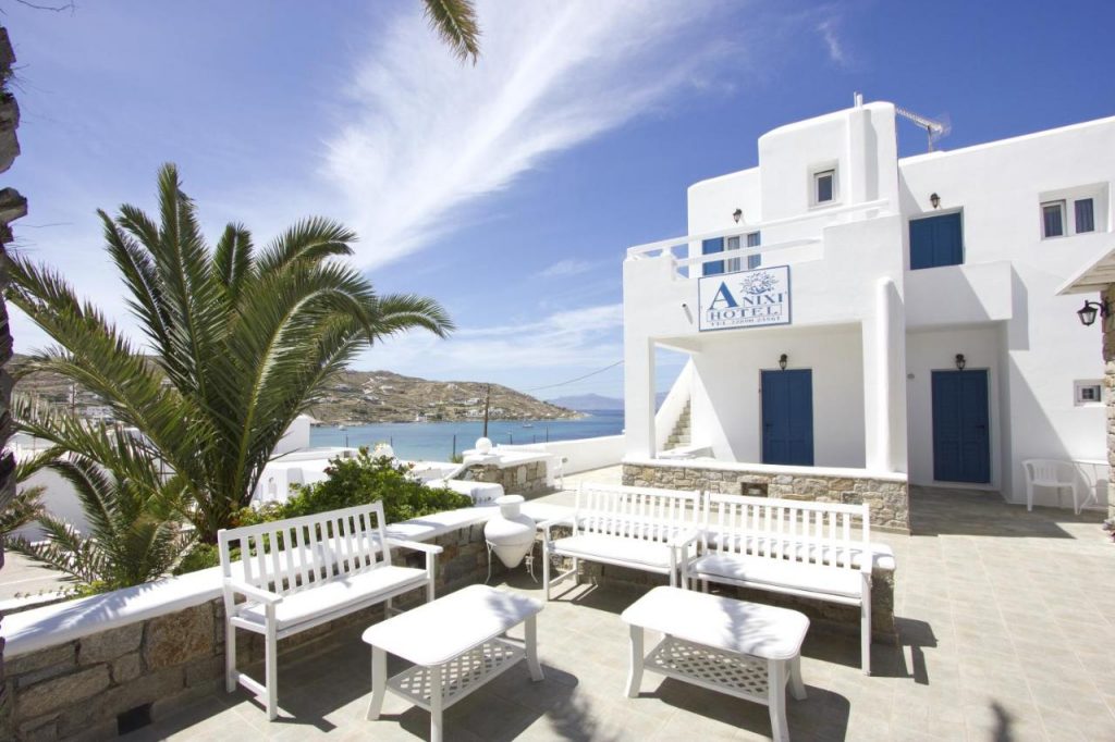 Anixi Hotel
