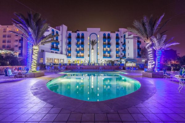 Oasis Hotel