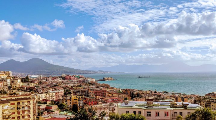 Italy Naples unsplash