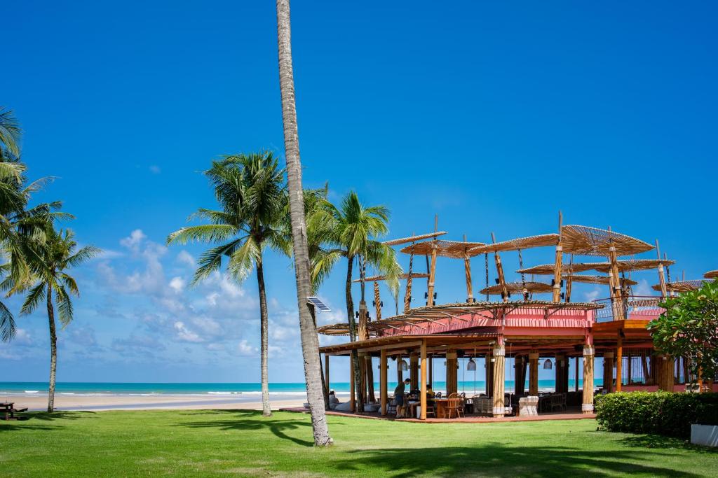 Apsara Beachfront Resort and Villa