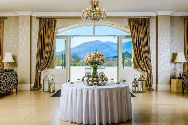 Killarney Oaks Hotel
