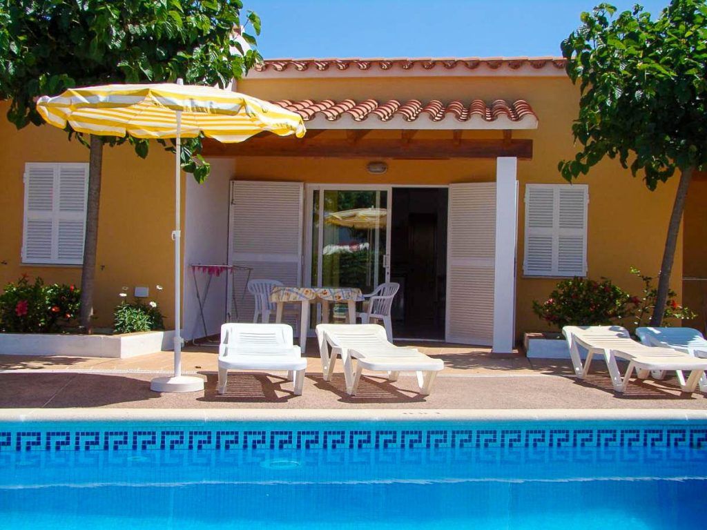 Apartamentos Playa Calan Blanes