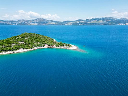 Croatia Pelješac Drače unsplash