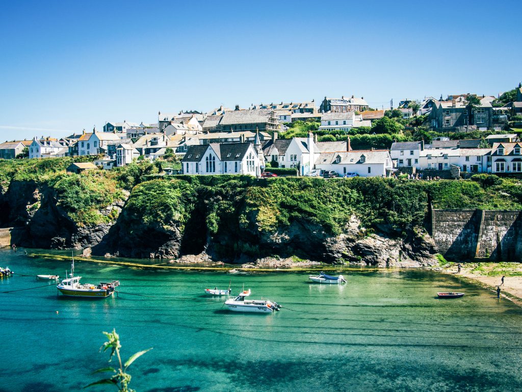 UK Cornwall Port Isaac Bay unsplash