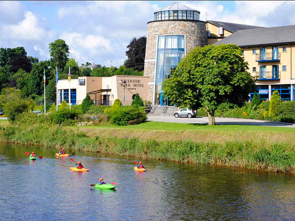 Riverside Park Hotel and Leisure Club
