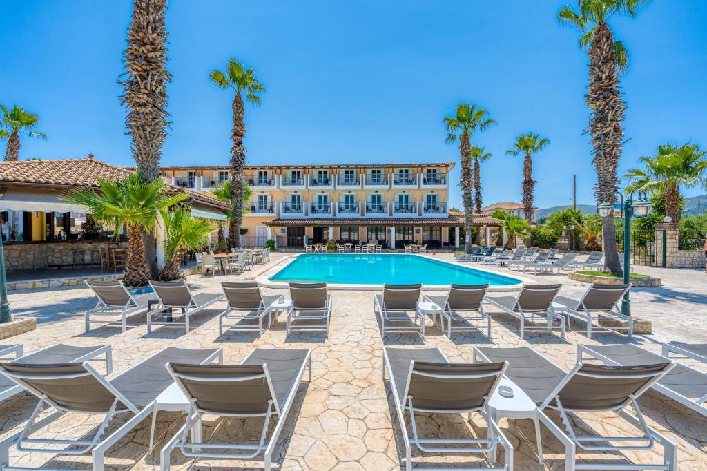 Blue Palm Hotel