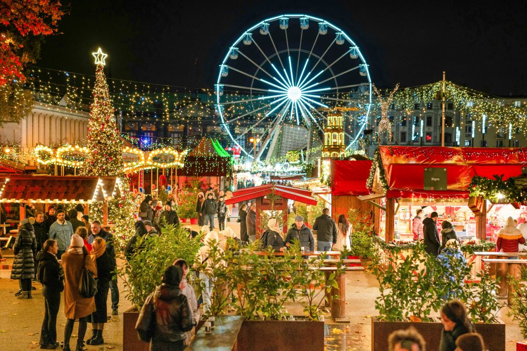 Poland Poznan Christmas unsplash