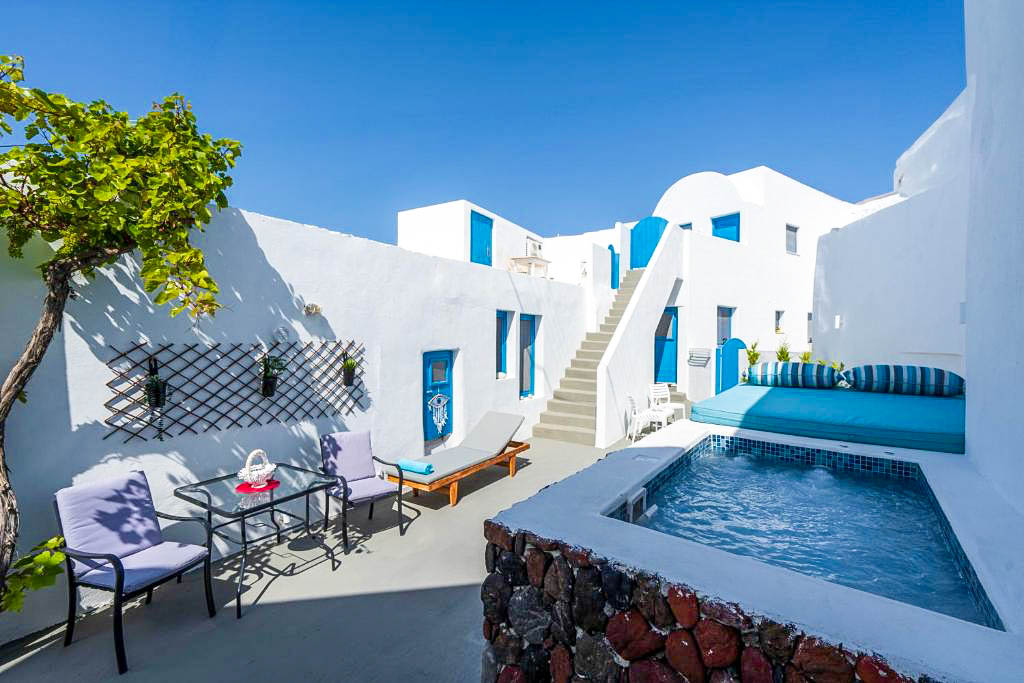 Santorita Suites