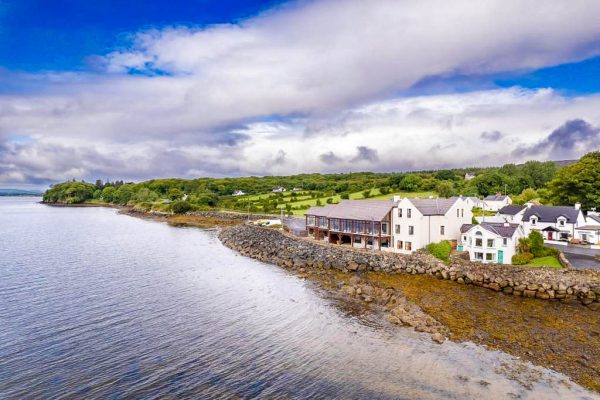 The Waters Edge Hotel